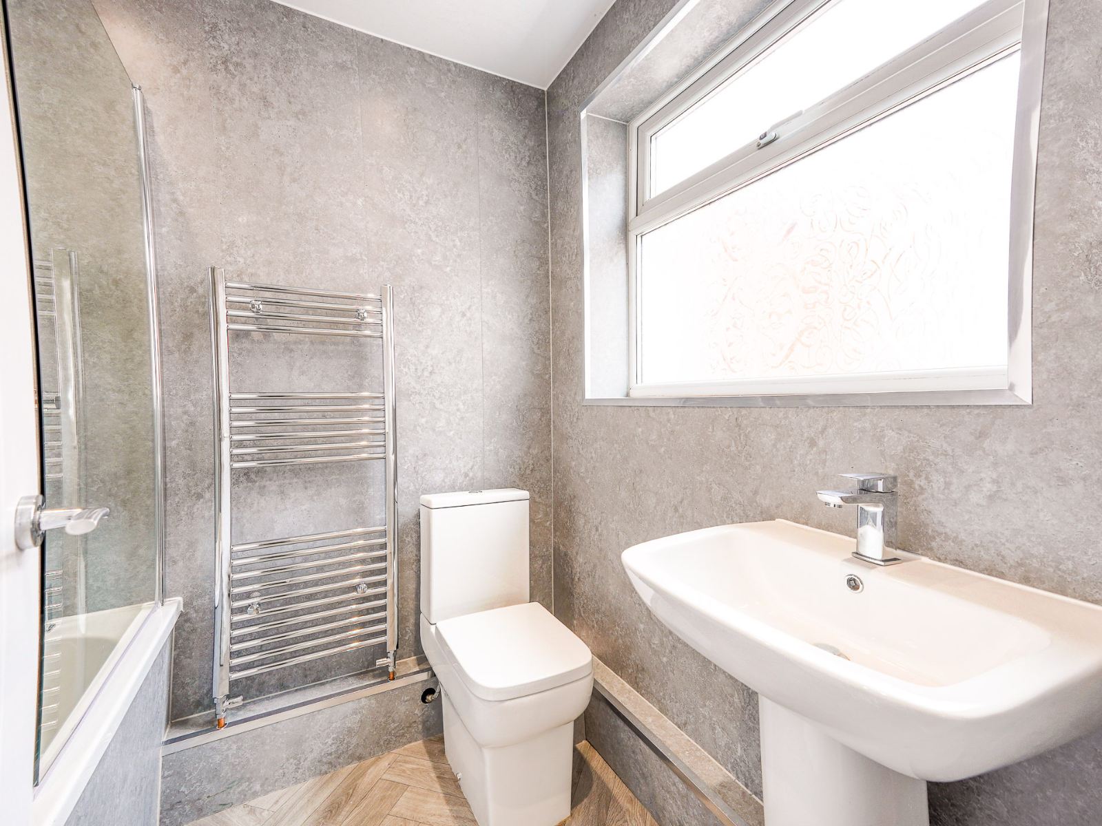 Gladstone Terrace — post-refurb, step 10