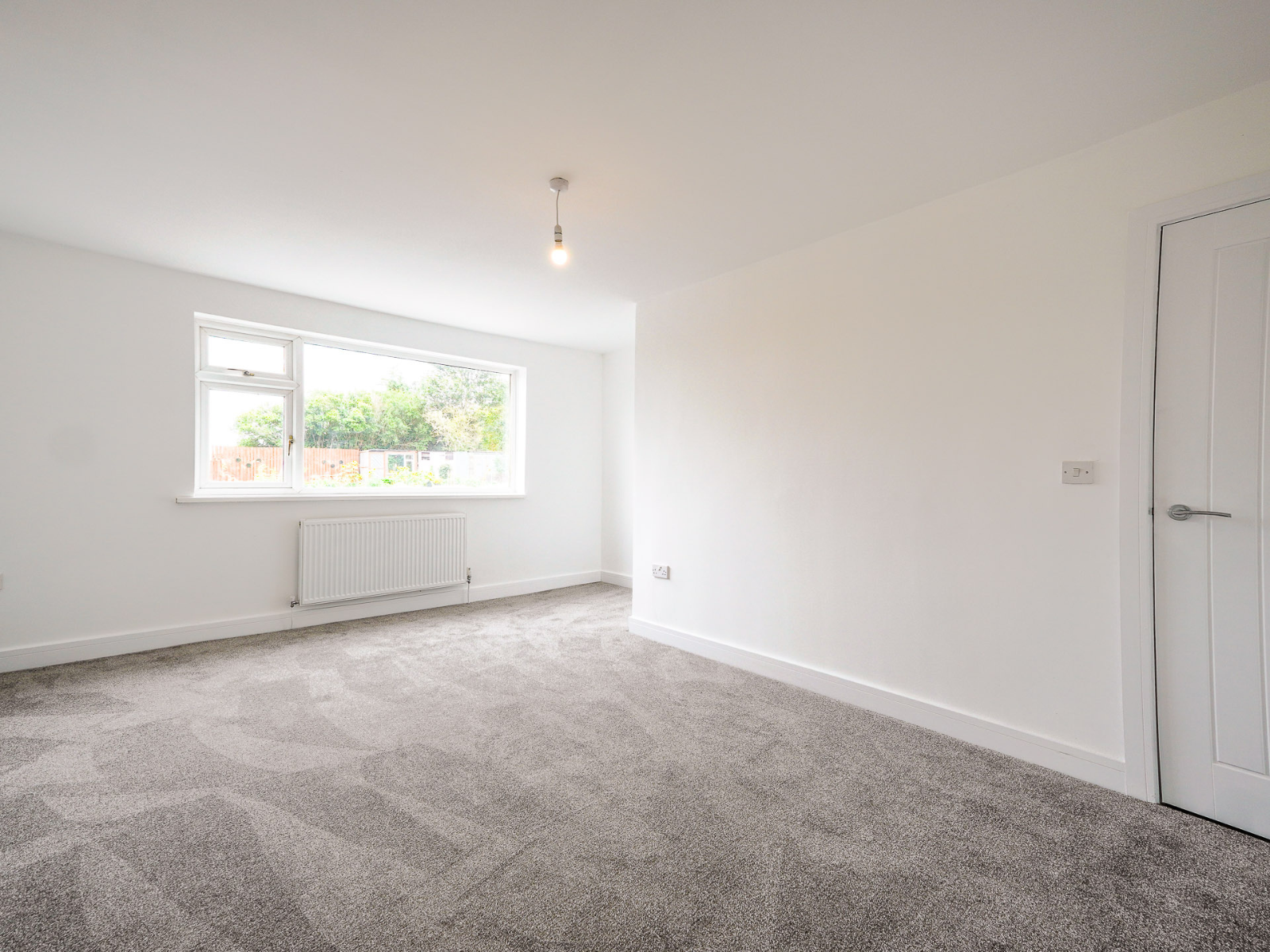 Gladstone Terrace — post-refurb, step 11