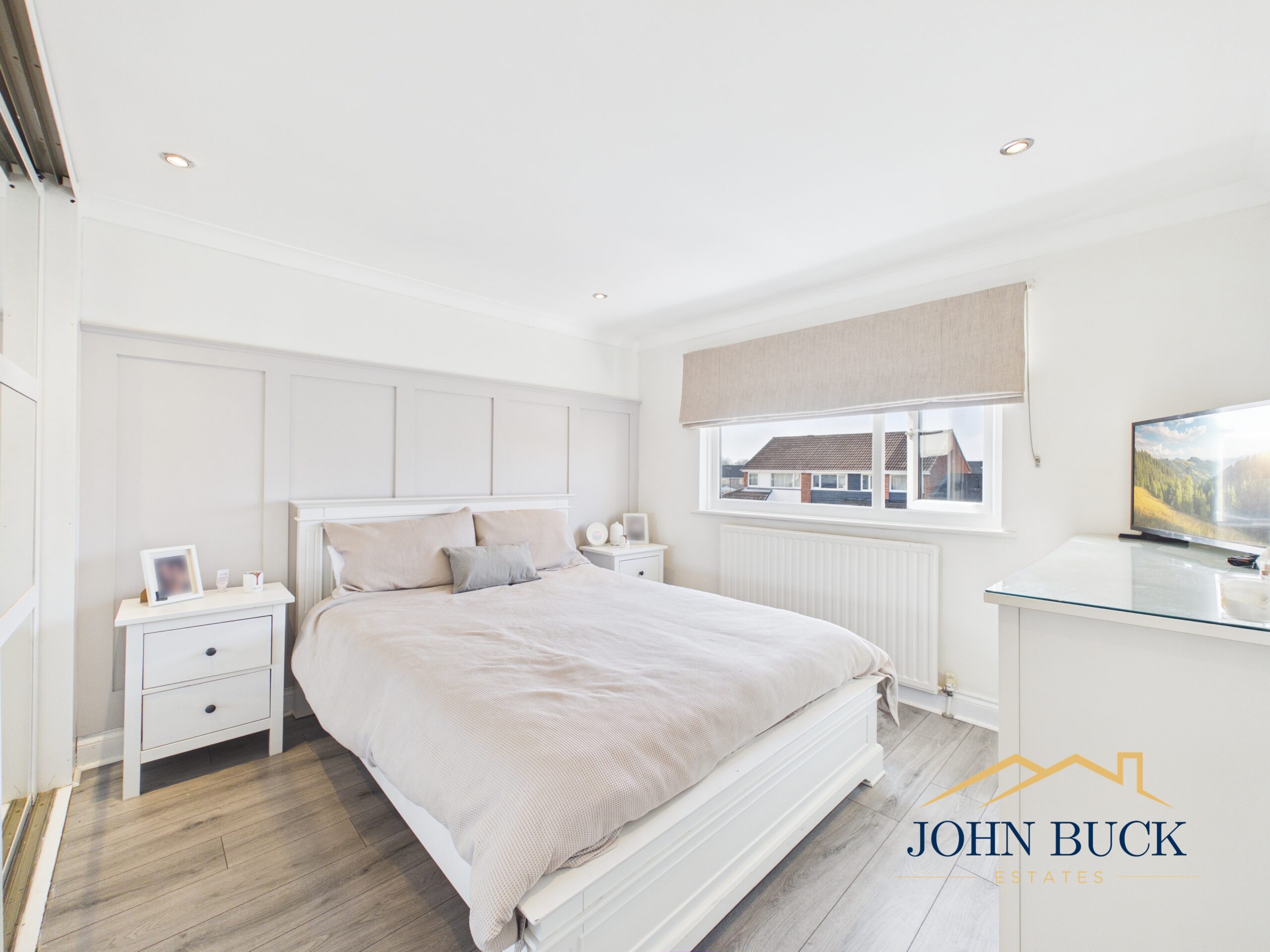 Barrington Drive 7